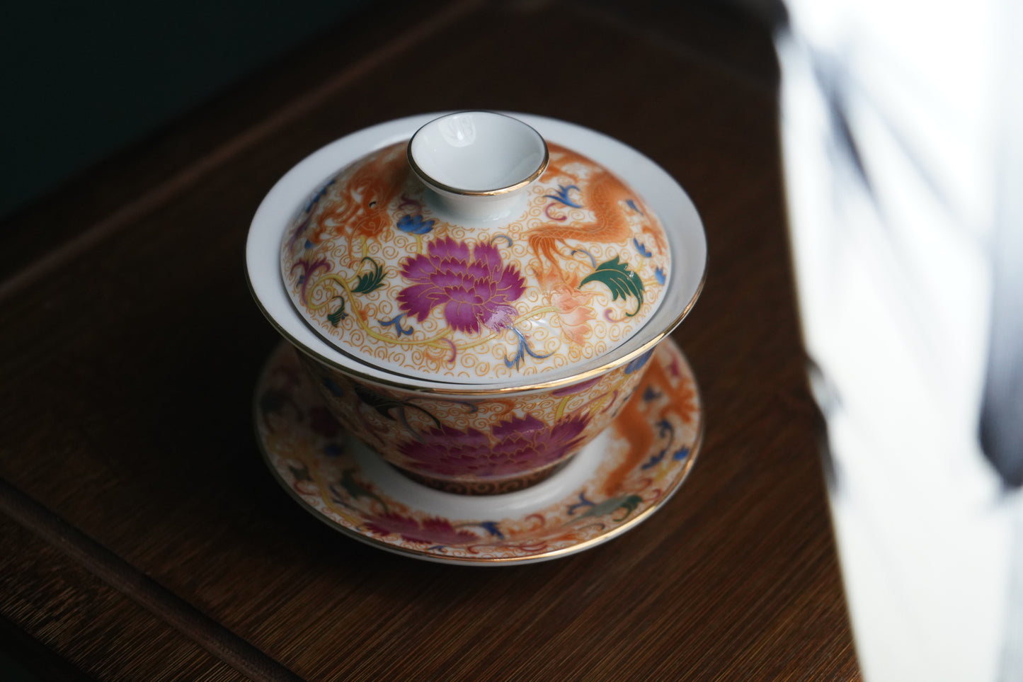 White porcelain hand-painted peony flower covered bowl