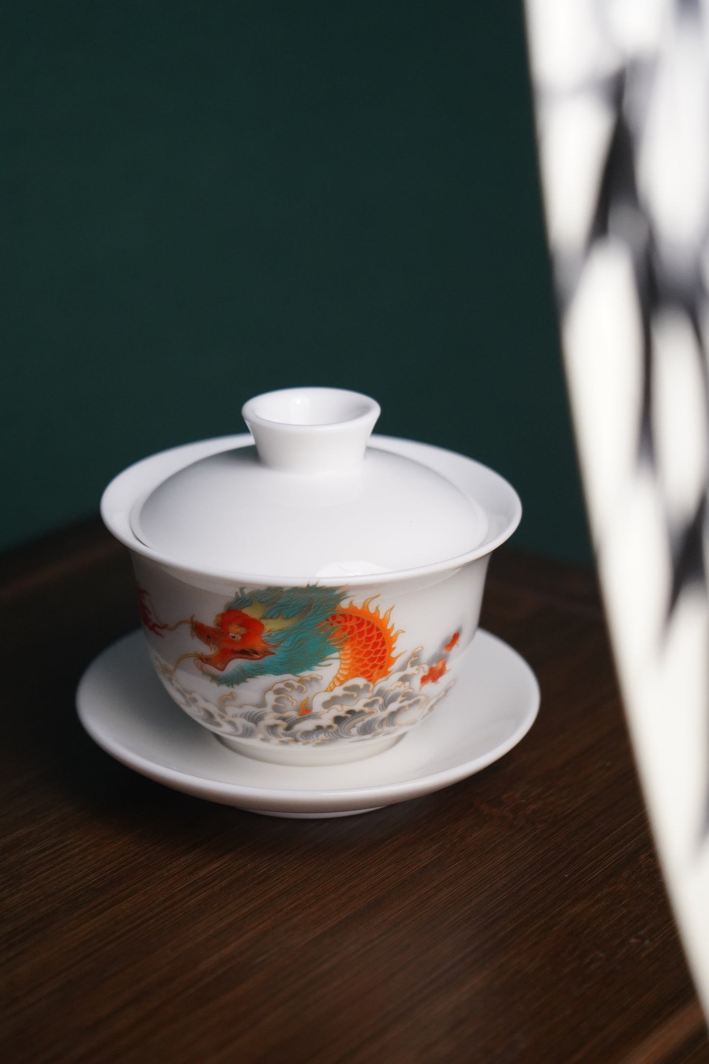 White porcelain hand-painted lid bowl