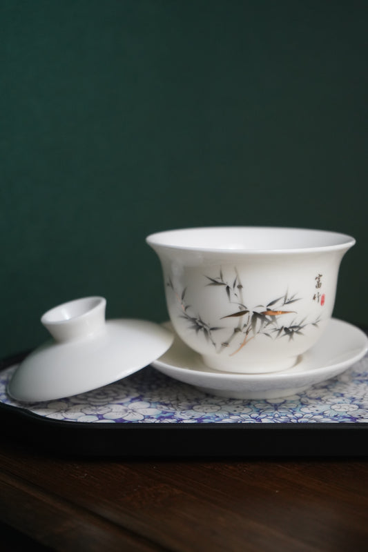 White porcelain hand-painted lid bowl