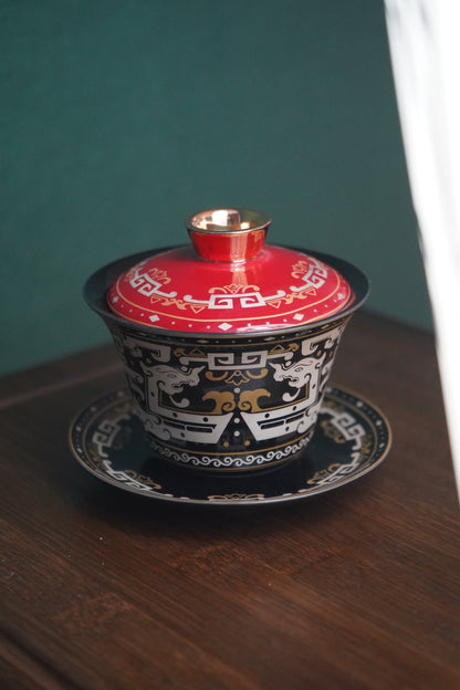 White porcelain hand-painted lid bowl